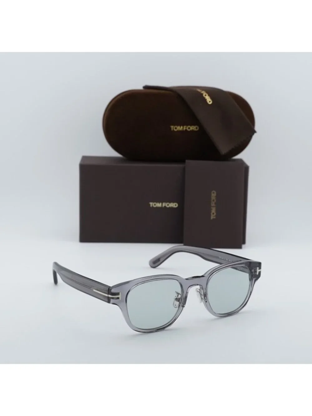 Tom Ford authentic tom